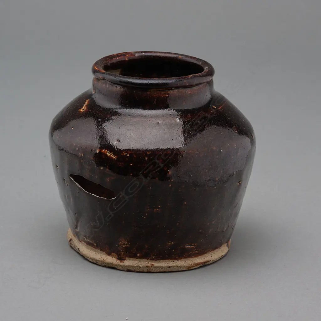 Stoneware jar – China - late 19thC, Image 1++